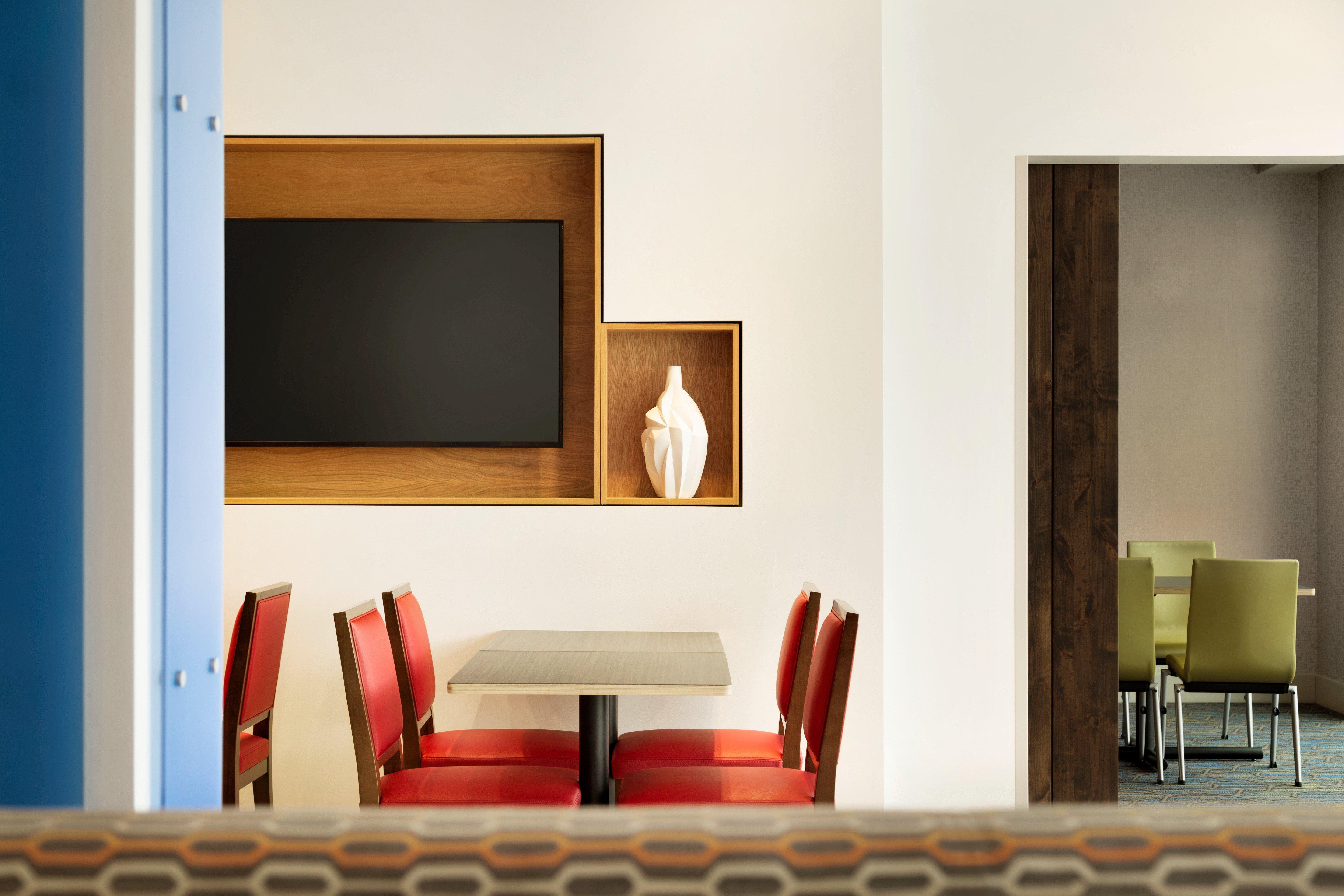 Holiday Inn Express & Suites - Kokomo South By Ihg Buitenkant foto